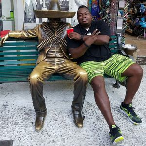 Meet your Posher, Philip